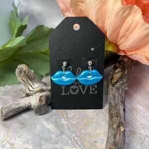 Lip Earrings